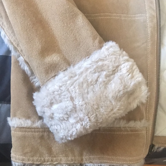 Womens WILSONS LEATHER Suede Camel Tan SHERPA Faux Fur Quilted Jacket Sz Large L - Picture 15 of 16